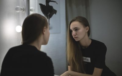 Trastornos alimentarios: atracones, bulimia o anorexia en mujeres jóvenes
